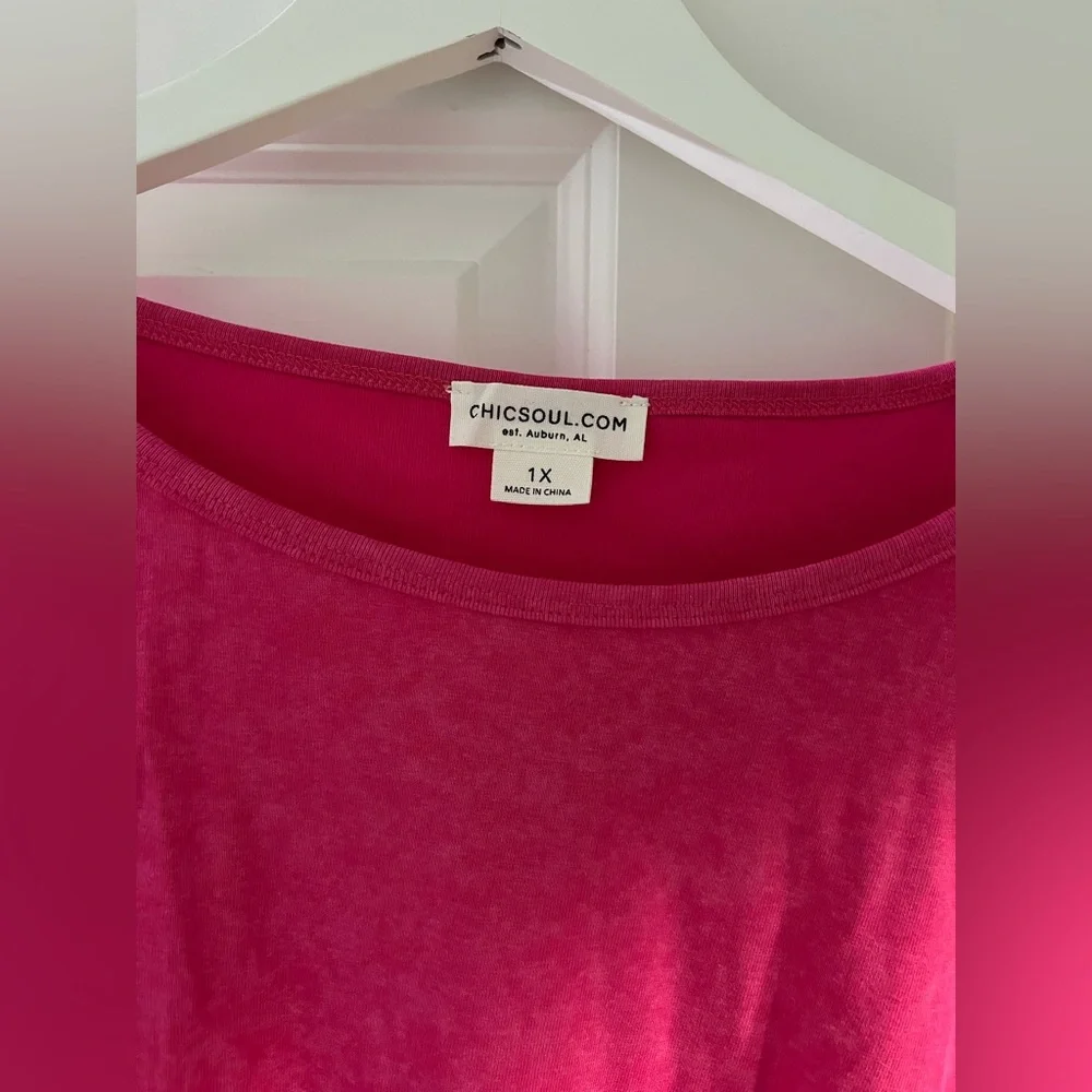 NEW! Chic Soul Women’s Size 1X Hot Pink Long Sleeve Tee - Picture 4 of 4